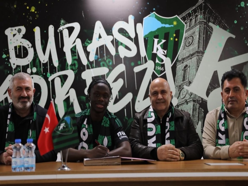 Kocaelispor, Mahamadou Susoho transferini resmen açıkladı