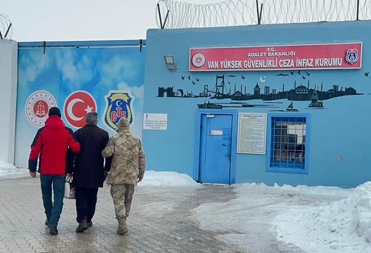 12 Yıldır Aranan Terör Şüphelisi Van'da Yakalandı