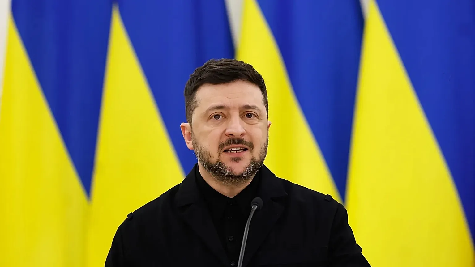 Zelenskiy, Abu Dabi'deki üçlü müzakerelerin 4-5 Şubat'ta yapılacağını belirtti