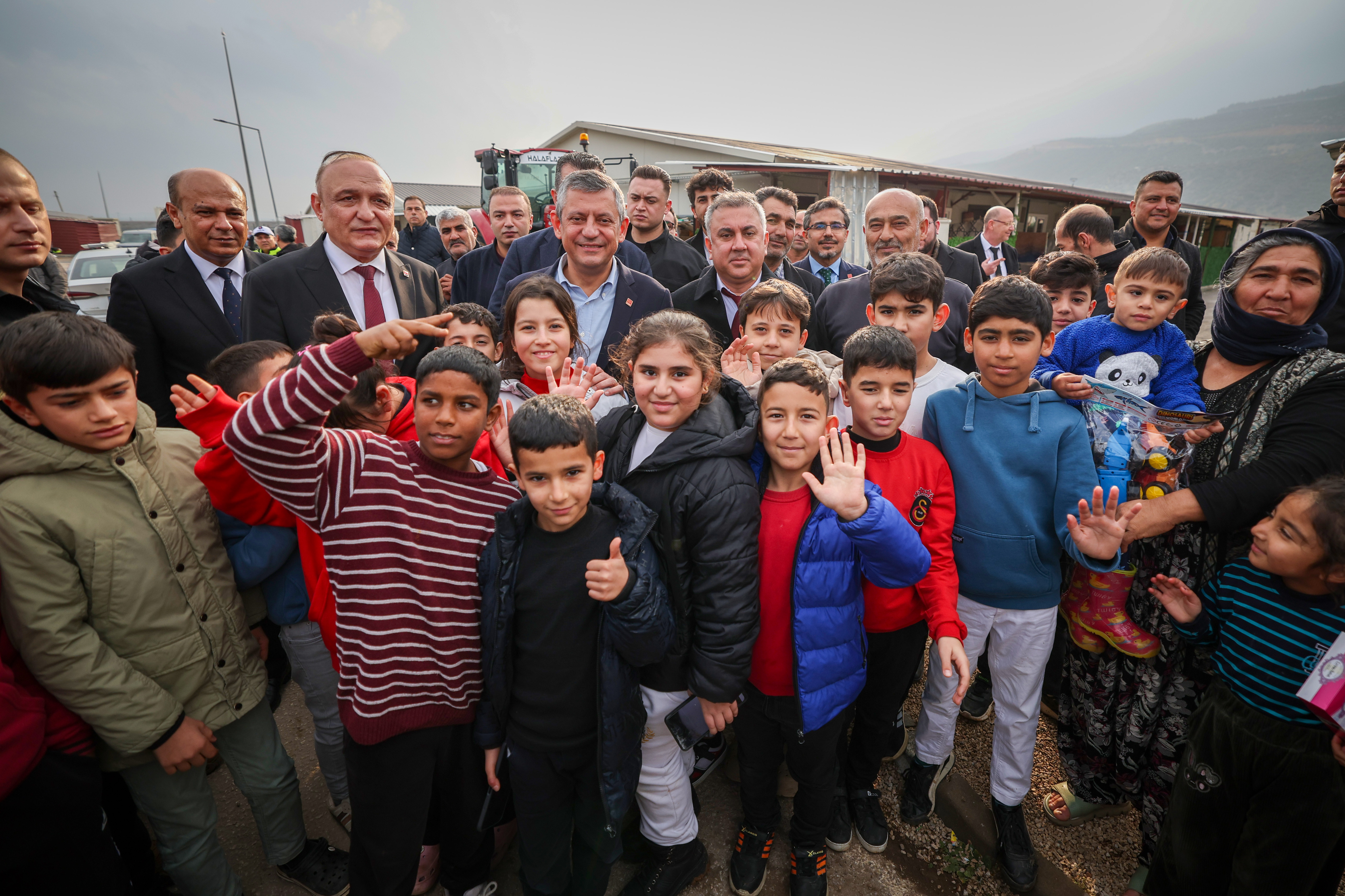 Özgür Özel Gaziantep'te konuştu: 'Erdoğan'ı ben kızdırıyorum!'