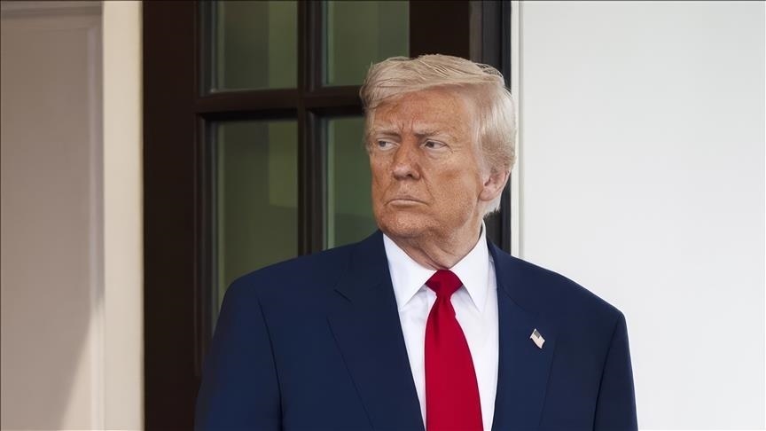 Trump: 'Bize saldırmamamız için yalvarıyorlar, filomuz yolda'