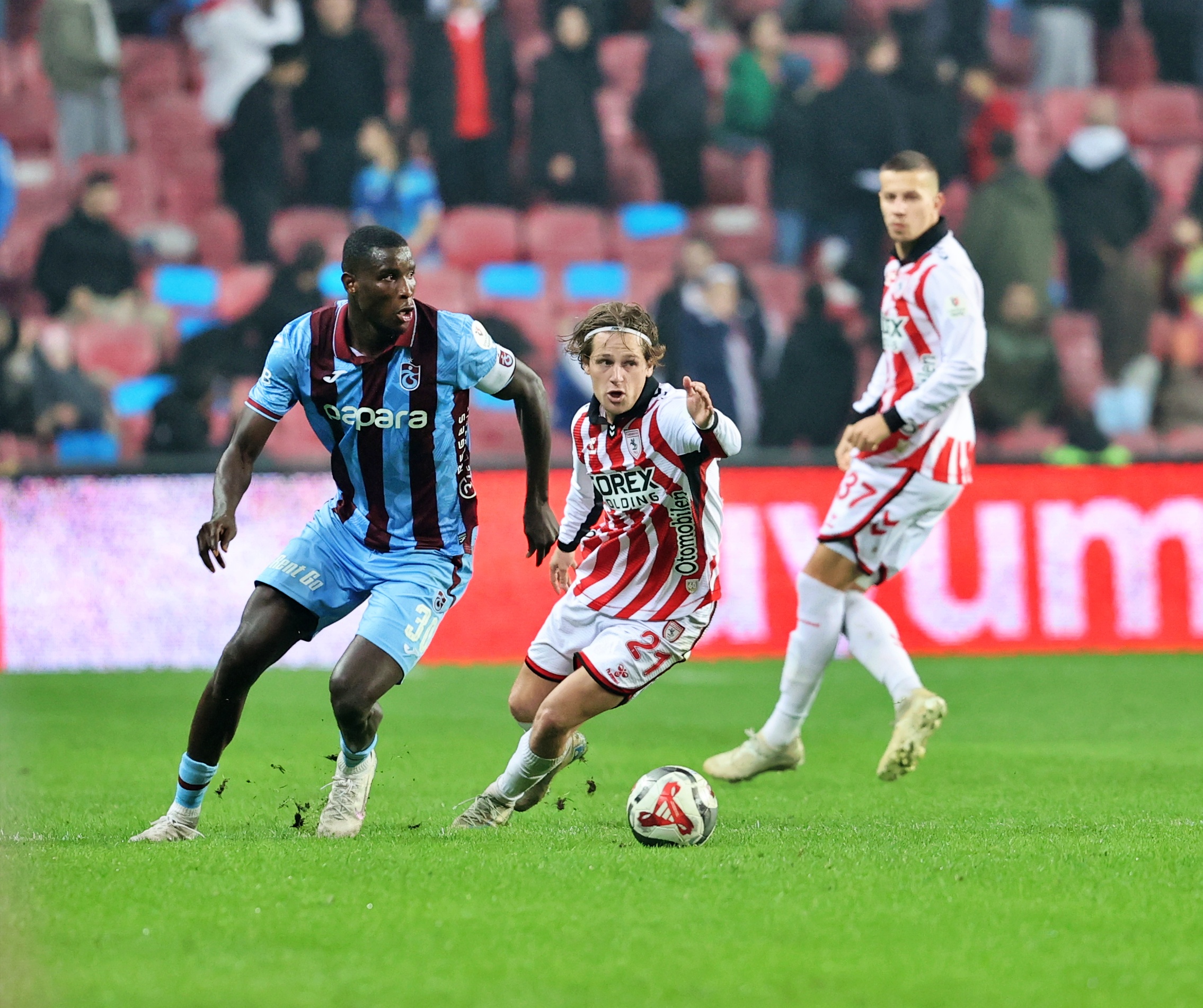Karadeniz Derbisinde Trabzonspor'dan Net Galibiyet