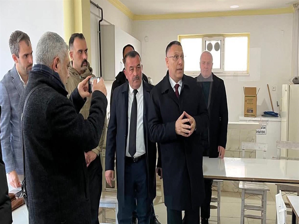 Rektörden sanal kumar ve madde bağımlılığı uyarısı: Toplum büyük bir riskle karşı karşıya