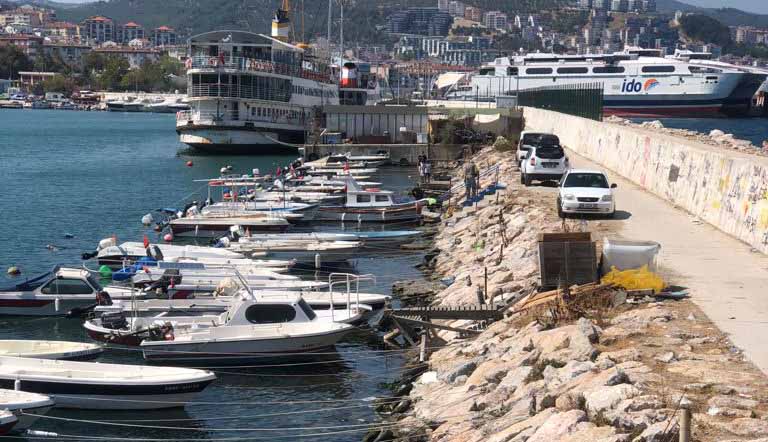 Bursa'da oğlu ile denize atladı: Çocuk boğuldu, anne kurtuldu