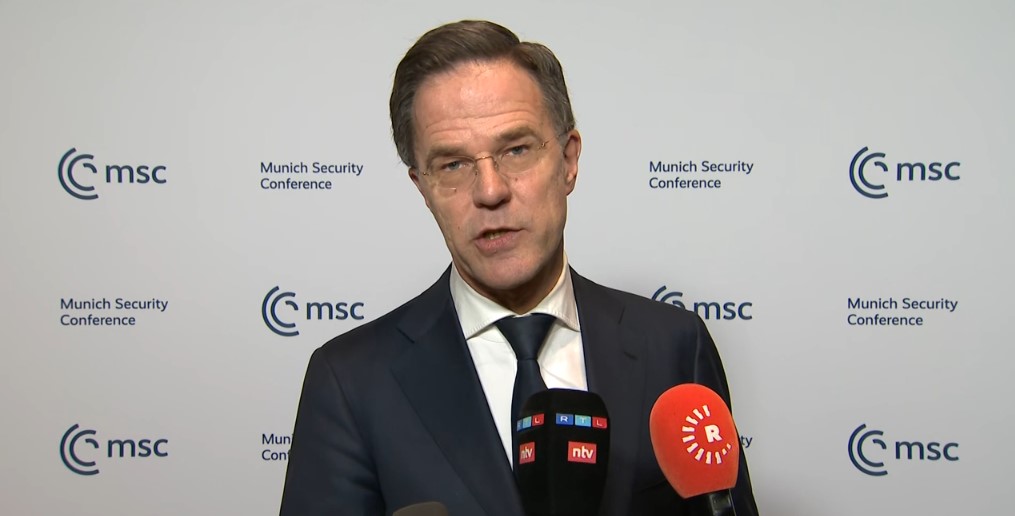 NATO Genel Sekreteri Rutte'den Rusya yorumu: 'Kudretli ayı değil, bahçe salyangozu'