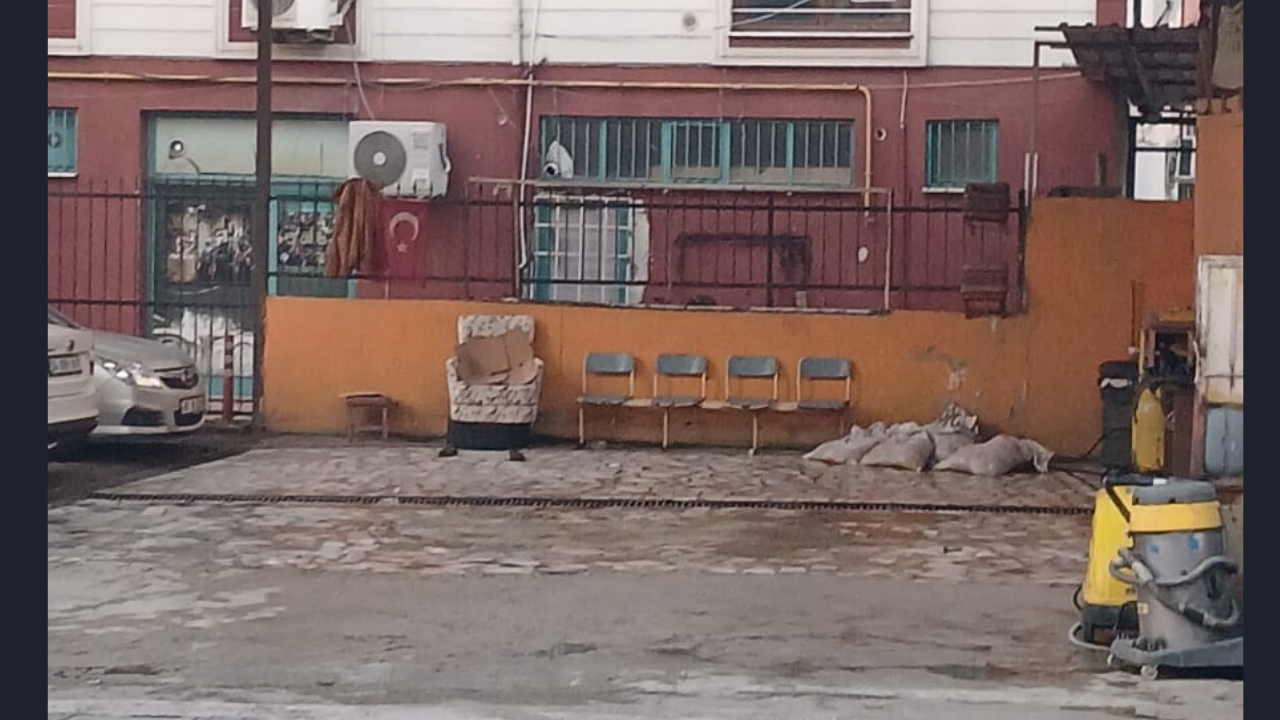 Kocaeli'de oto yıkama sahibi silahlı saldırıda ağır yaralandı