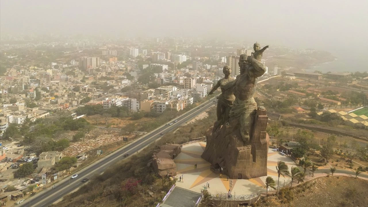 Senegal toz bulutlarıyla kaplandı