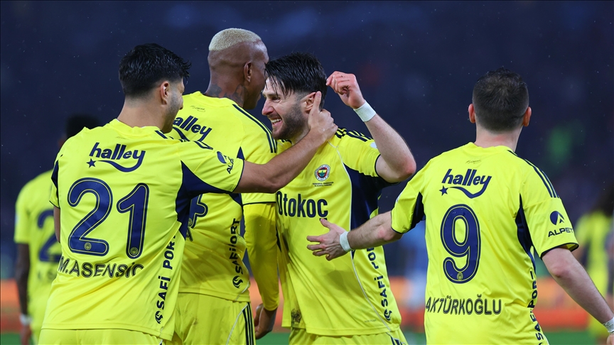 Dünyaca ünlü spor gazetesi yazdı: O listede Fenerbahçe de var!
