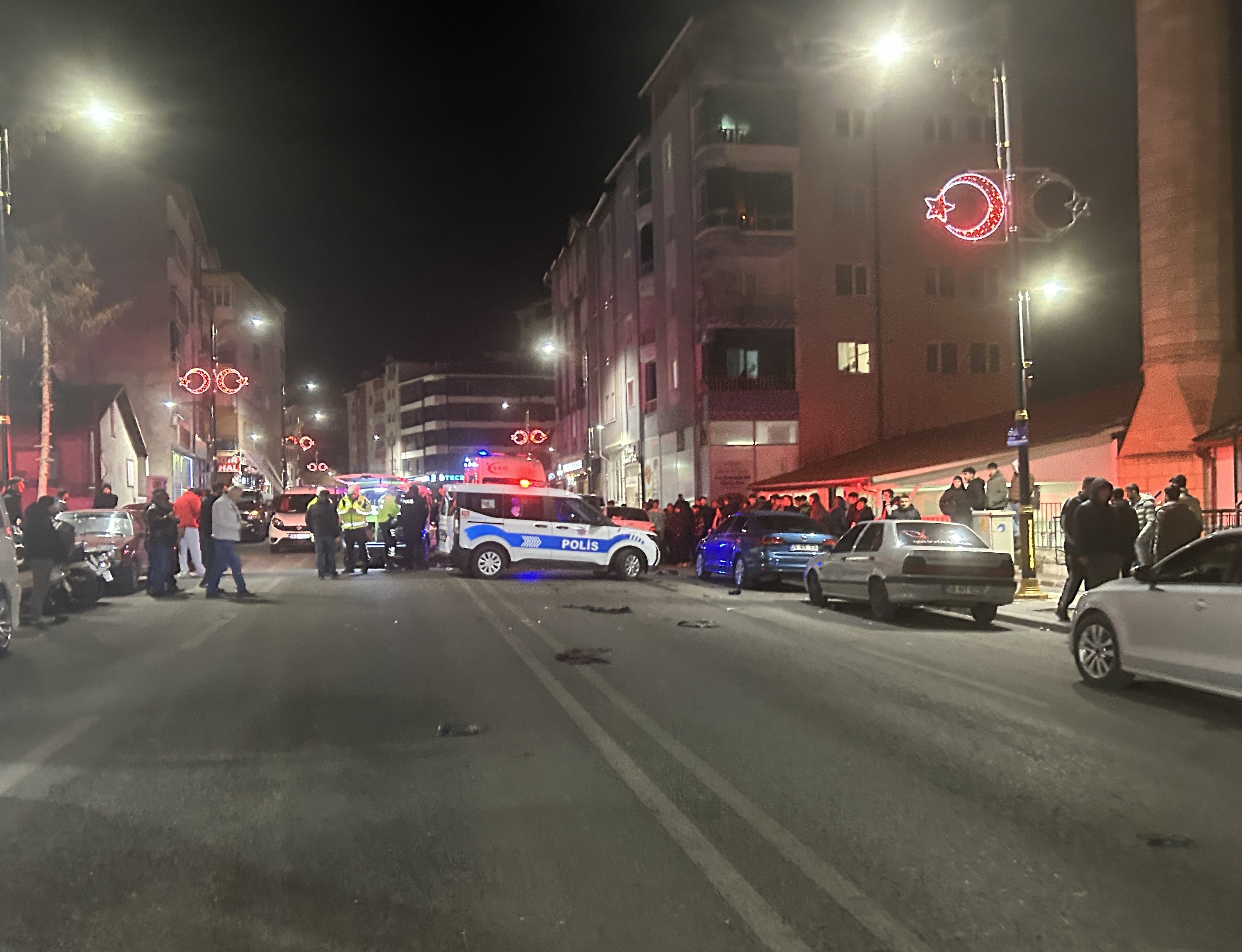Sivas'ta gelin-kaynanaya otomobil çarptı: 1 ölü, 1 yaralı