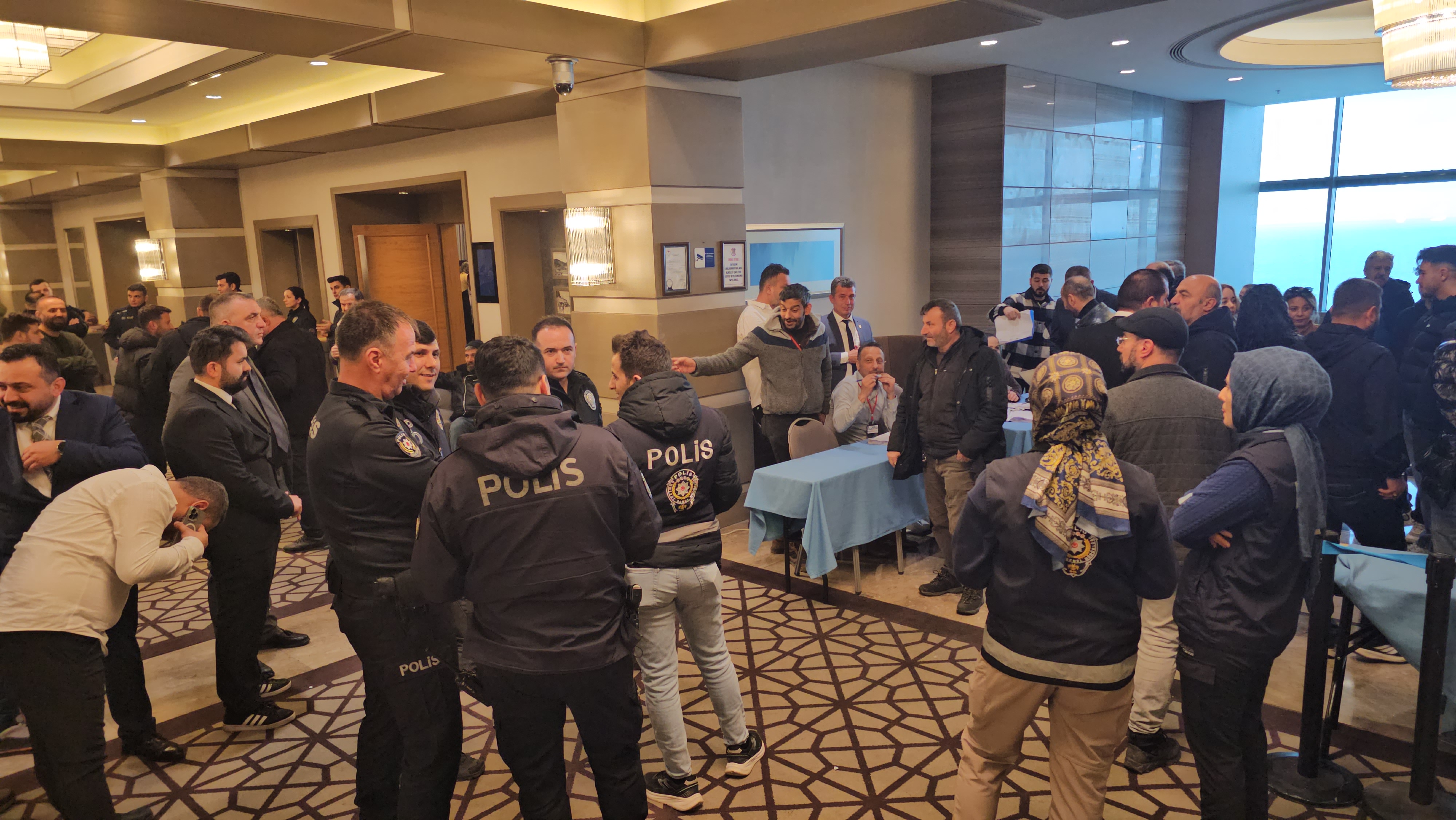 Zonguldak şoförler odası başkanlık seçiminde gerginlik çıktı