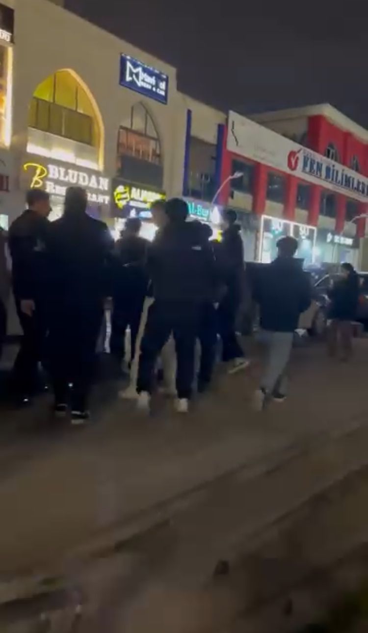 Başakşehir'de iftarın ardından iki grup arasında kavga çıktı