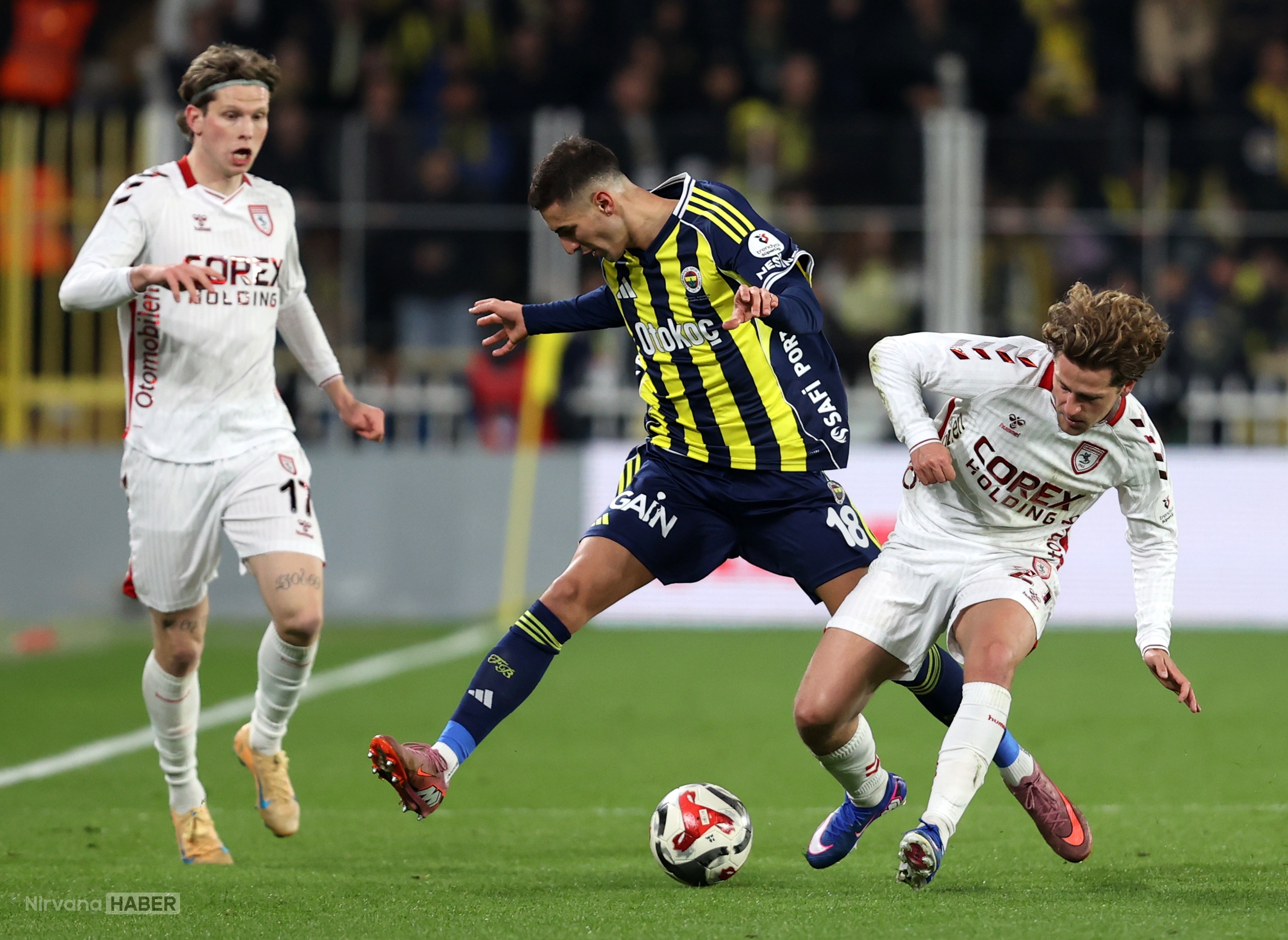 Fenerbahçe Samsunspor maçında ilk yarıda 3 gol!