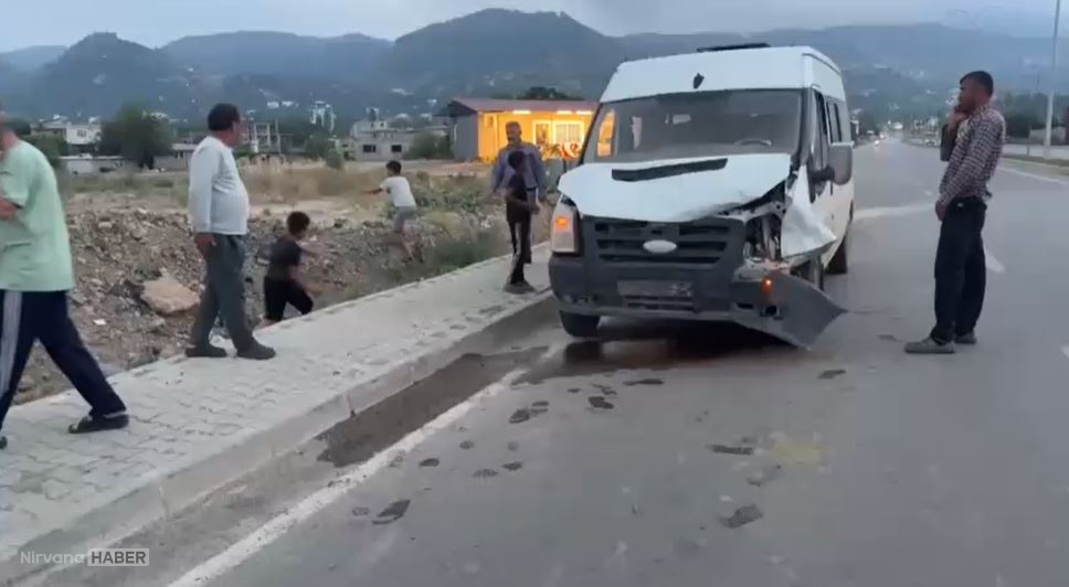 MINIBUSUN-ATA-CARPMASI-KAMERADA_1396610_414806.jpg