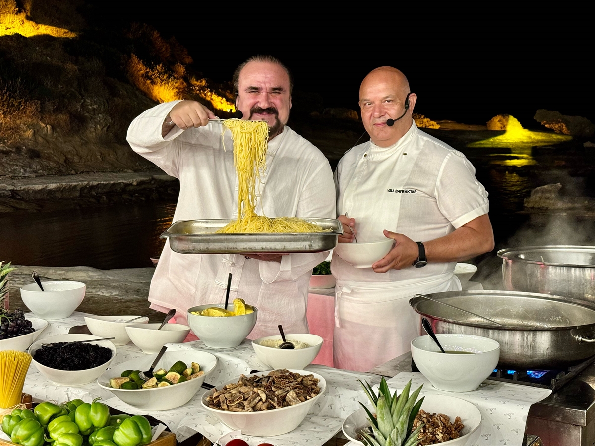 Gastronomiyi ve Müziği Buluşturan Etkinlik Ada'da İlgi Çekti