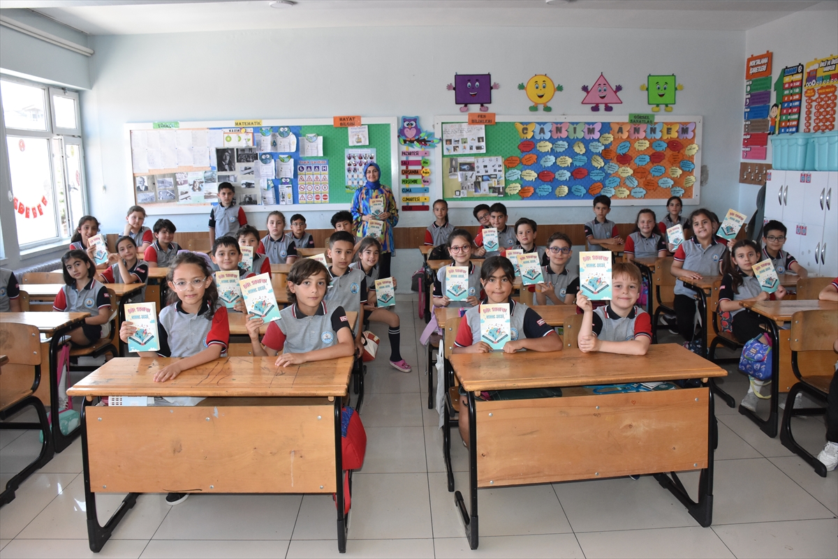 Ordu'da İlkokul Öğrencilerinden Yaratıcı Hikayeler Antolojisi Yayınlandı