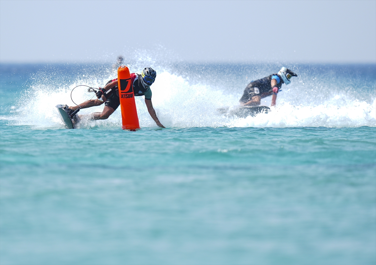 Dünya Motosurf Şampiyonası Rüzgarıyla Çeşme'de Heyecan Dorukta