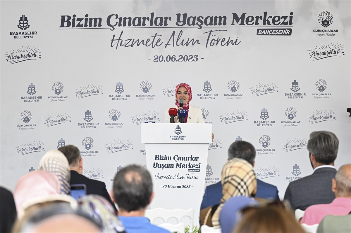 Yaşlılar için Sosyalleşme Merkezi Başakşehir'de Açıldı