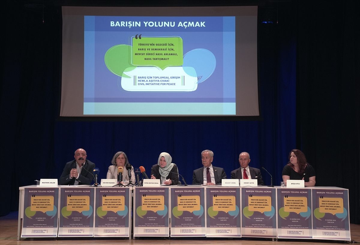 İstanbul'da Barış İçin Anlamlı Adım