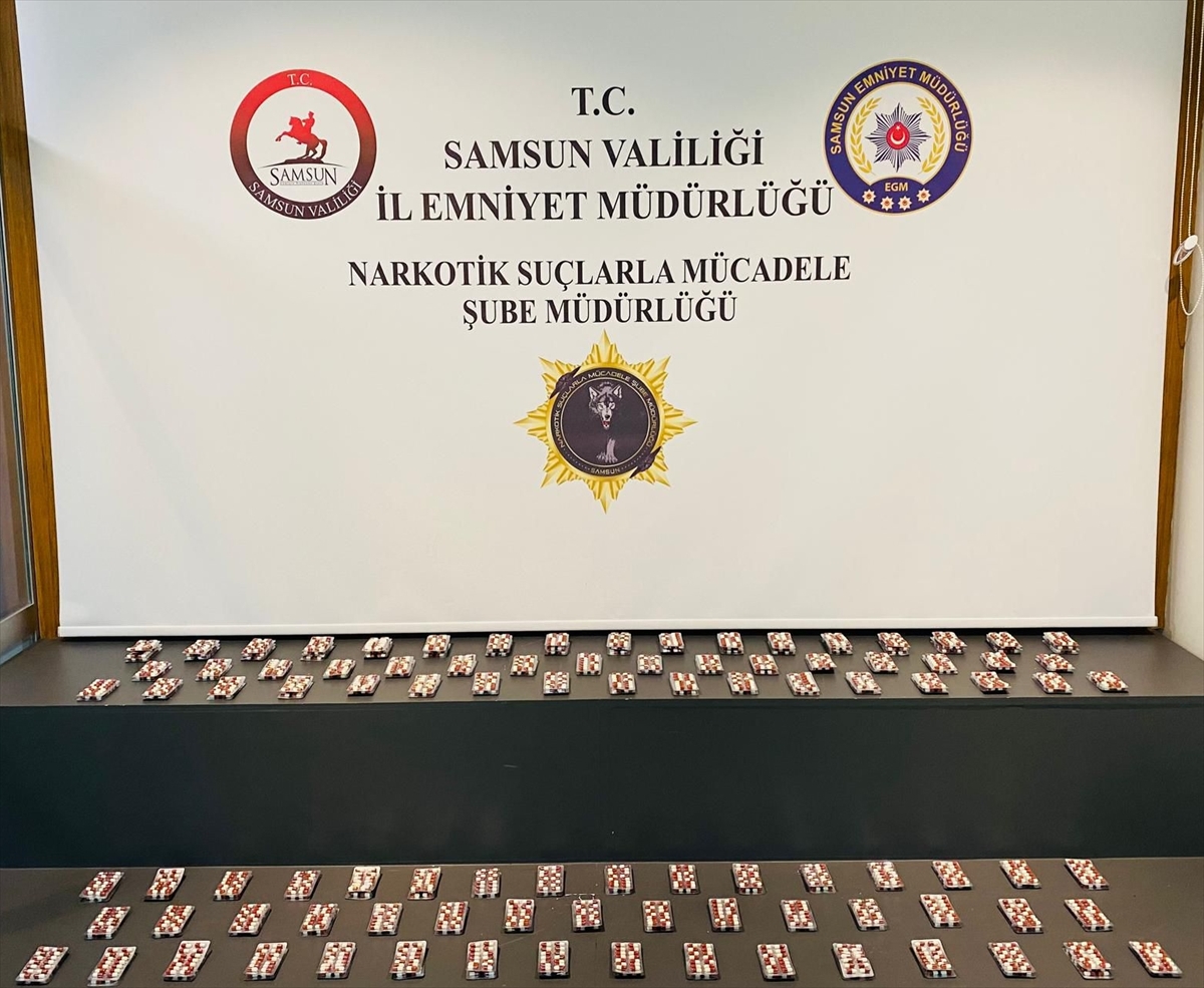 Samsun'da Büyük Operasyon: Binlerce Sentetik Ecza Hapı Ele Geçirildi