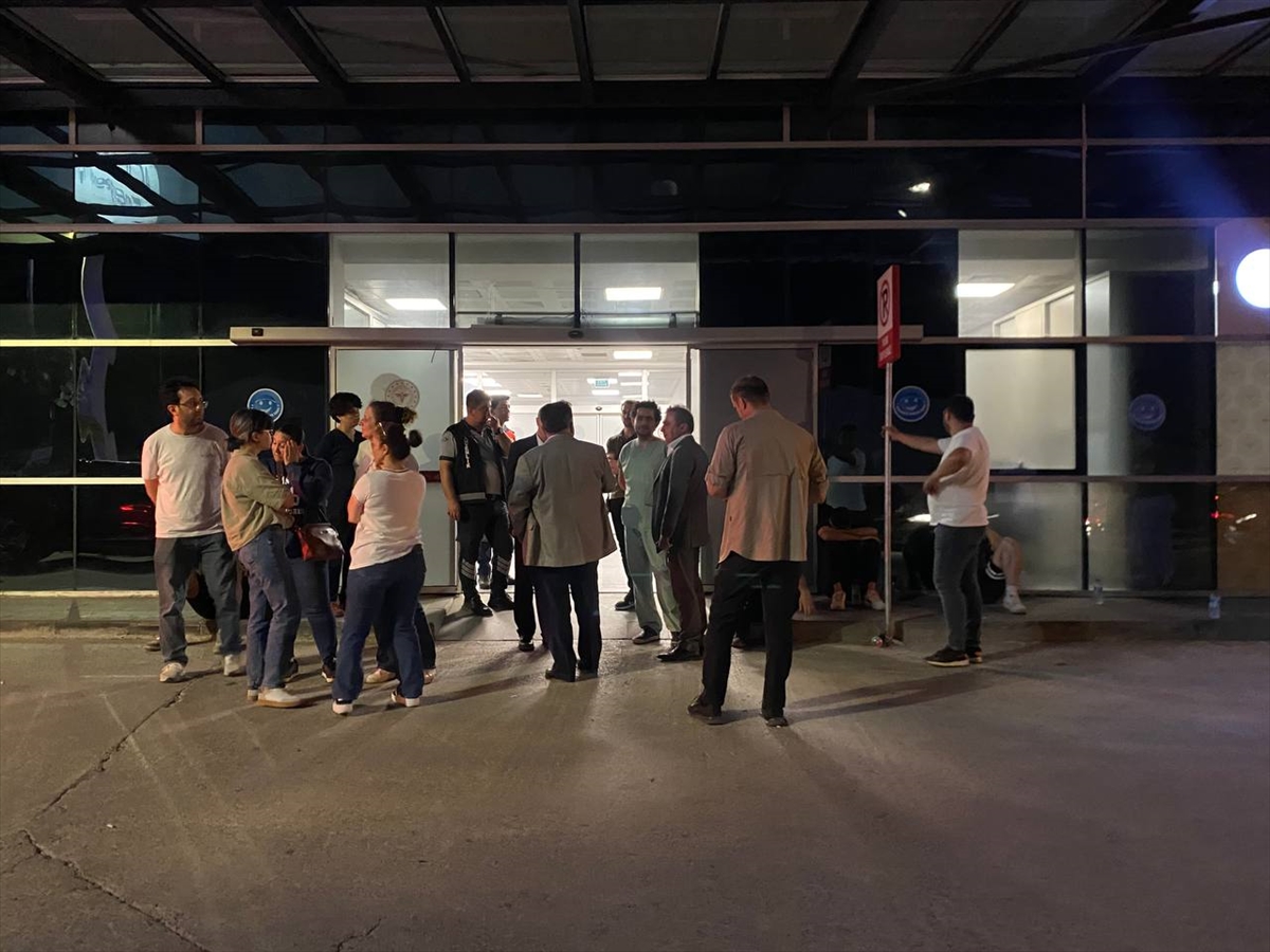 Zonguldak'taki Deniz Trajedisi Üniversite Camiasını Yasa Boğdu
