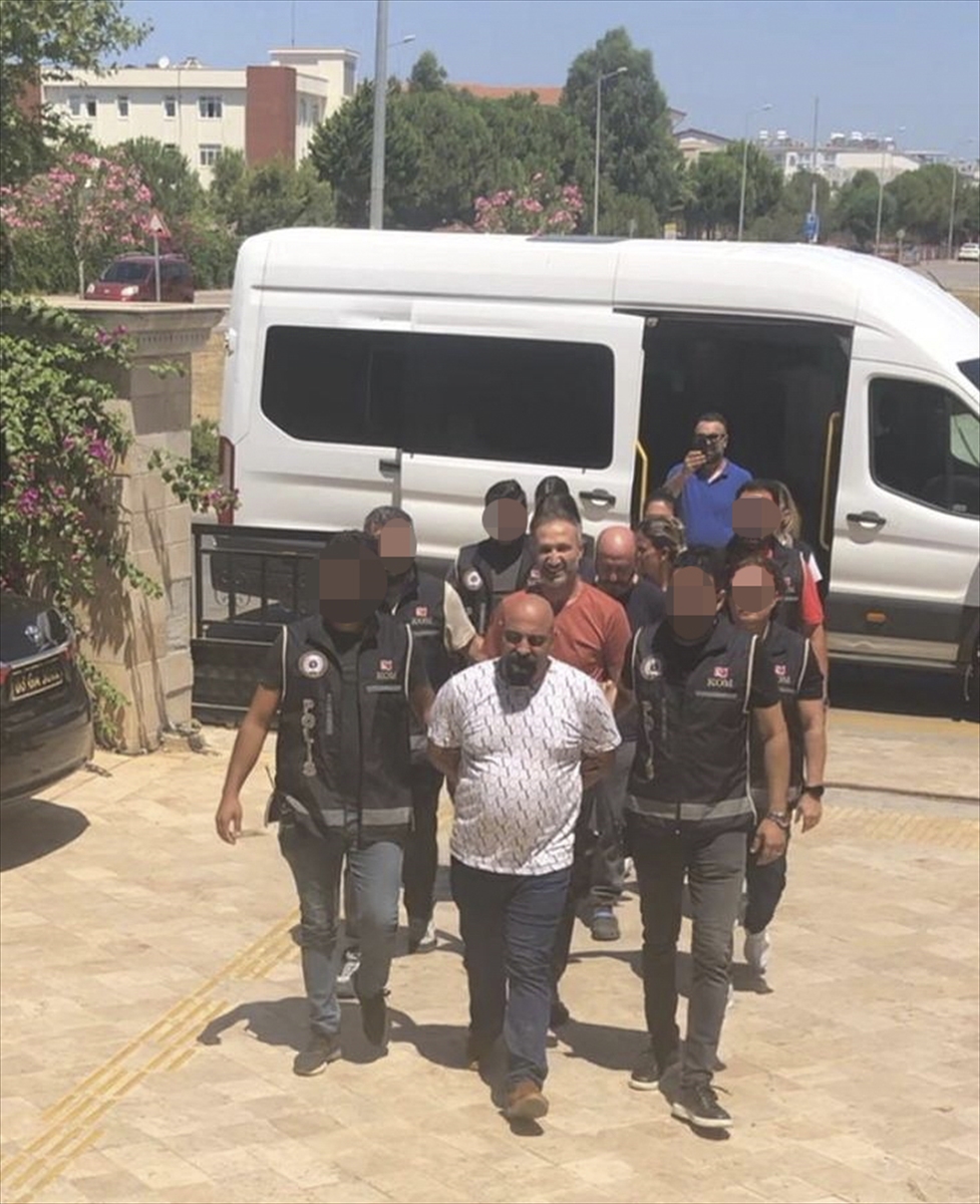 Didim Belediyesi'nde Şok Operasyon: Zimmet İddialarıyla 4 Tutuklama