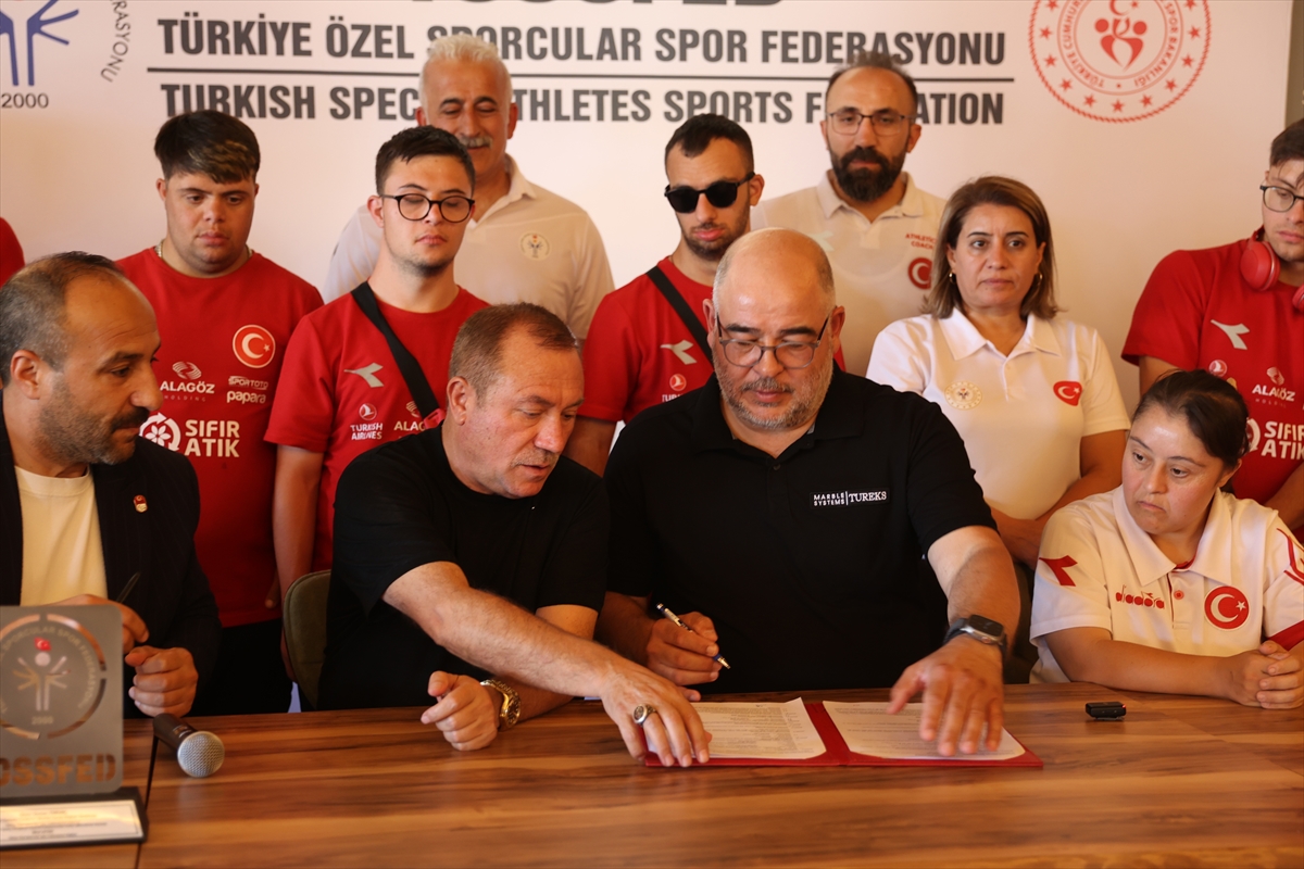 TÖSSFED ve Tureks Turunç Madencilikten Özel Sporculara Değerli Destek