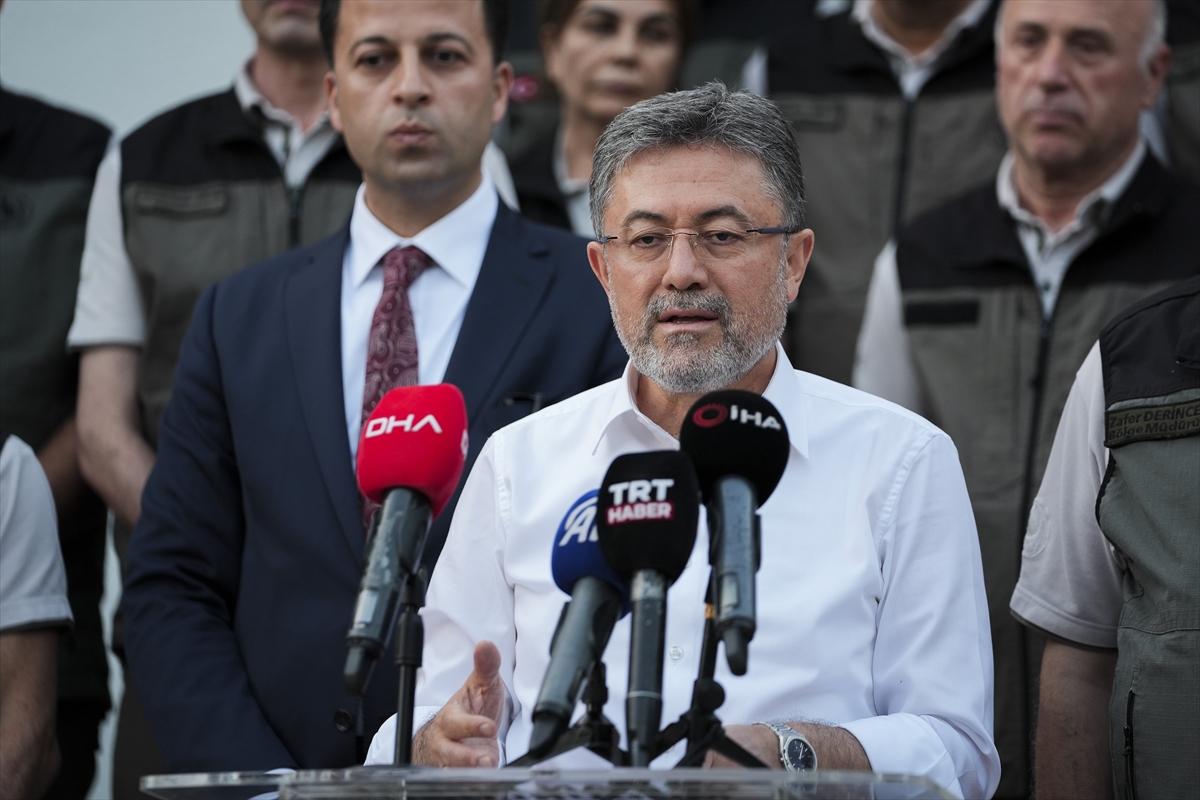 Tarım ve Orman Bakanı Yumaklı Orman Yangınları Hakkında Uyardı