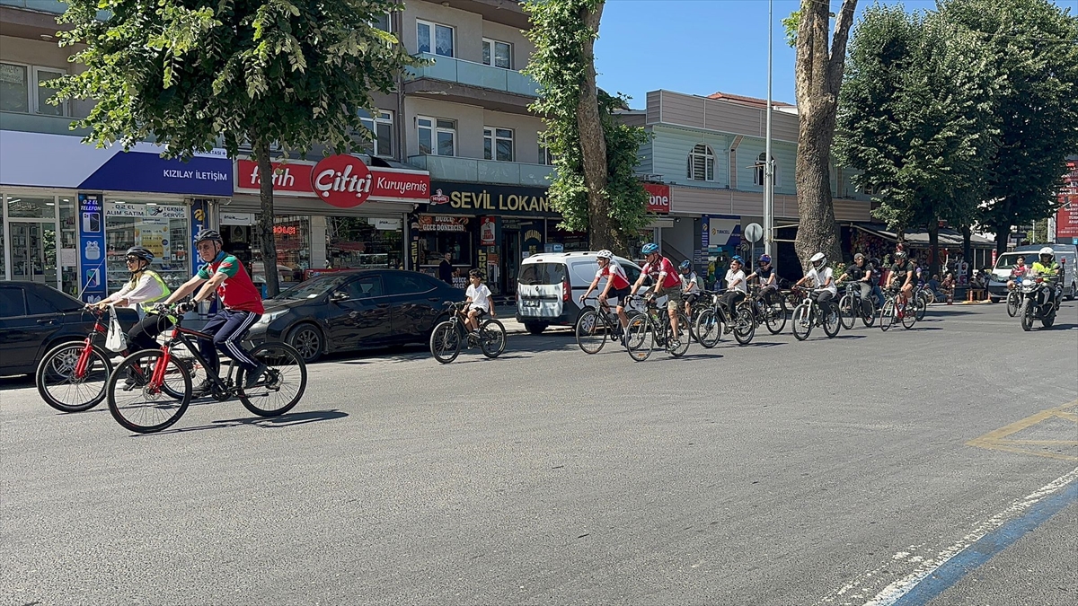Çölyak ve PKU Farkındalığı İçin Başlatılan Anlamlı Bisiklet Turu Düzce'de