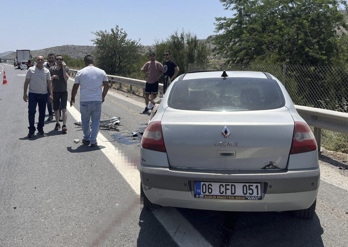 Mersin'deki Feci Kazada Uzman Çavuş Hayatını Kaybetti
