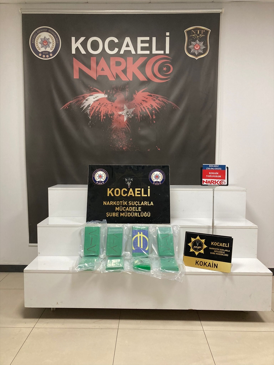 Kocaeli'nde Polis Operasyonuyla 9 Kilogram Kokain Ele Geçirildi