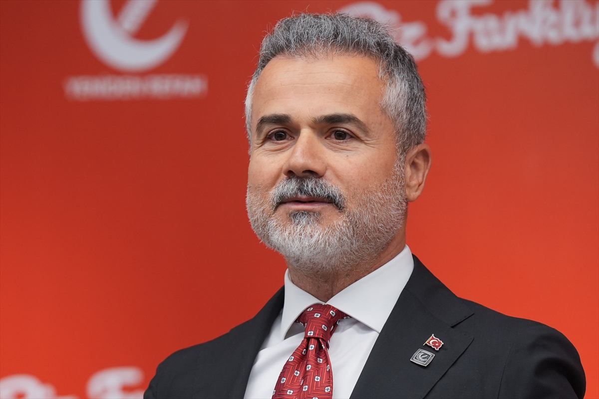 Suat Kılıç'tan Charlie Hebdo ve Leman Tepkisi