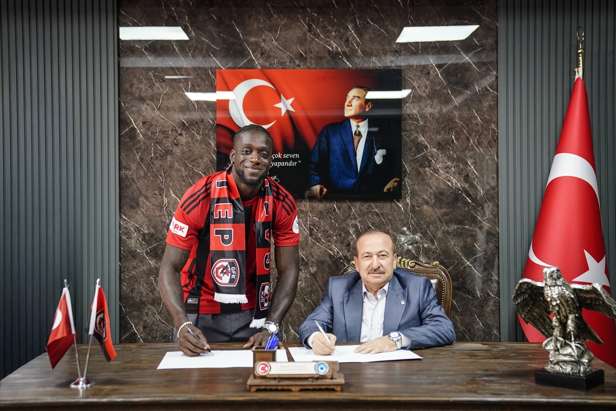 Gaziantep FK'nın Savunma Hattına Surinamlı Takviye: Myenty Abena