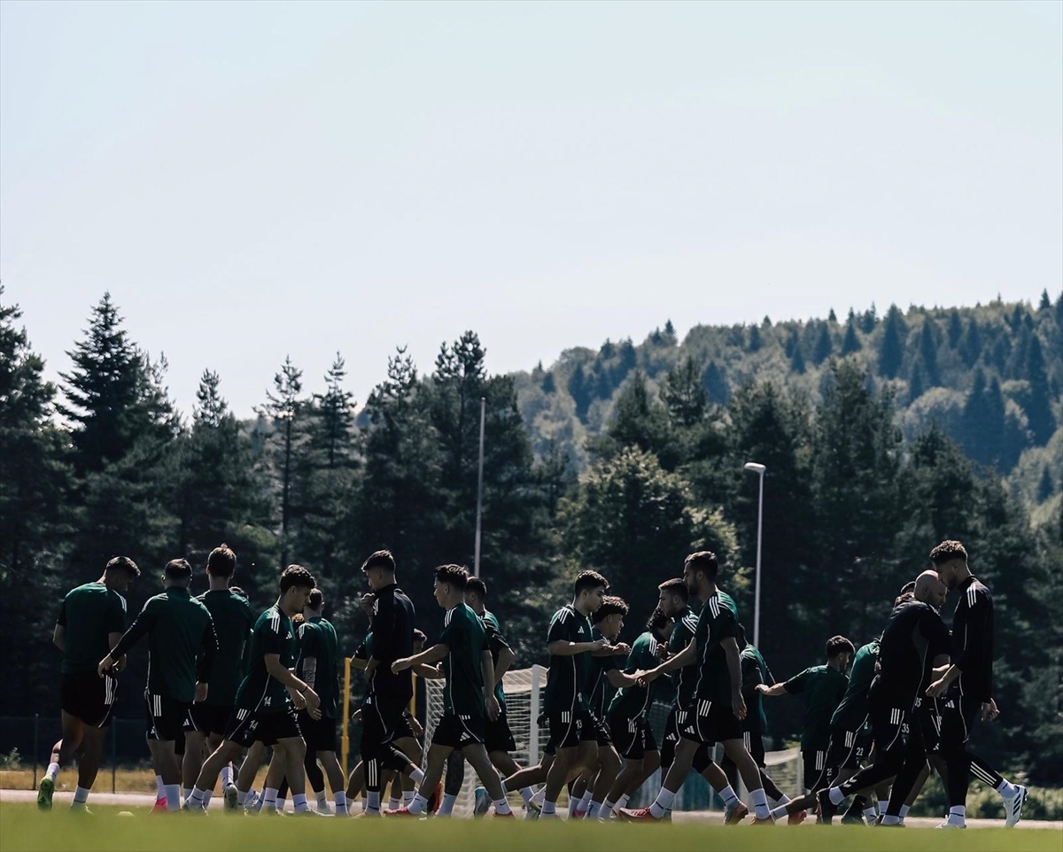 Kocaelispor, Düzce'de Sezon Öncesi Hazırlıklarına Hız Kesmeden Devam Ediyor