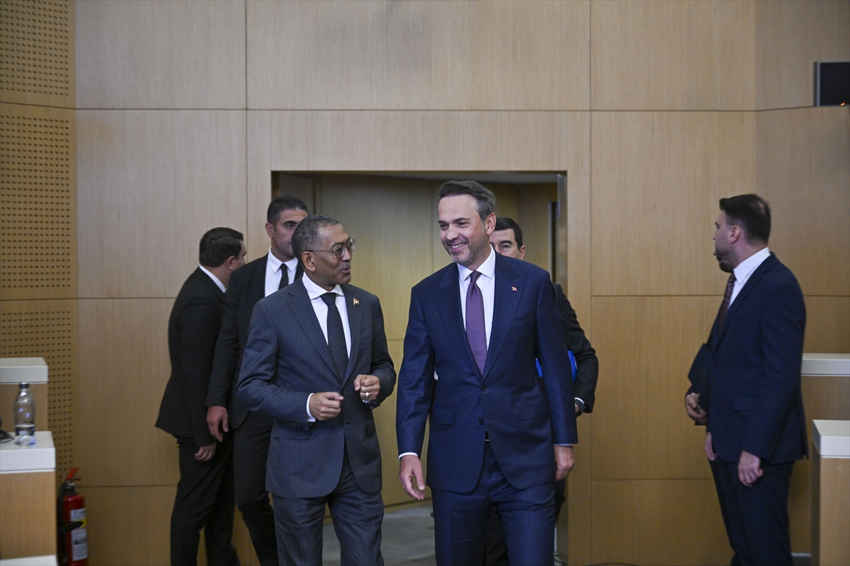 Türkiye ile Angola Arasında Ticaret Hedefi Büyüyor