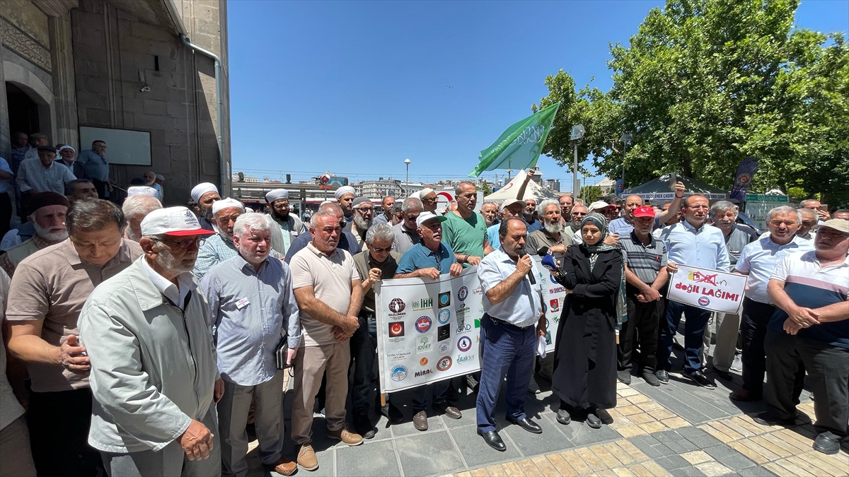 Kayseri ve Kırşehir'de Karikatür Provokasyonuna Tepkiler Yükseliyor