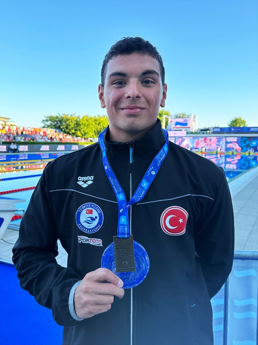 Genç Yüzücü Nusrat Allahverdi, Avrupa'da Altın Madalyaya Uzandı