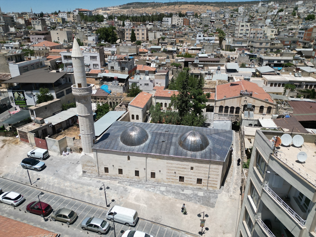 Kilis'teki 3 Asırlık Çalık Camisi Depremin Ardından İbadete Açılıyor