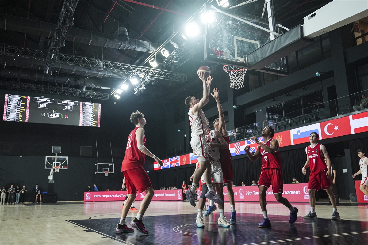 Turgut Atakol Basketbol Turnuvası: Türkiye'nin Zaferi