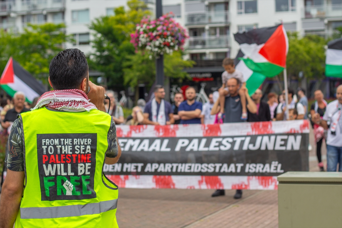 İsrail'in F-35 Parçalarına İhracat Hollanda'da Protesto Edildi