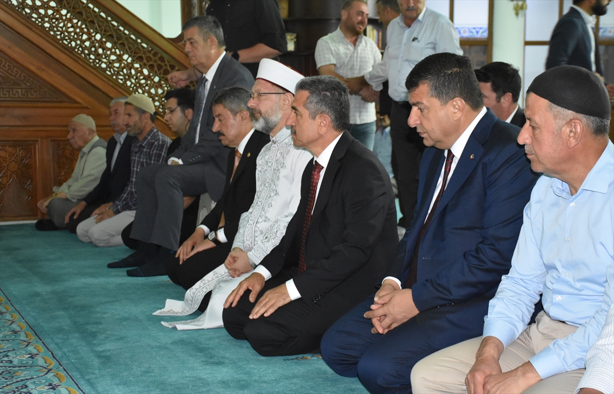 Diyanet İşleri Başkanı Erbaş'tan Şırnak’ta Orman Yangınları İçin Dua