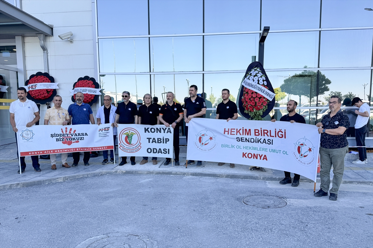 Konya'da Dr. Karakaya'nın Vahşice Öldürülmesi Yıl Dönümünde Anma Töreni Düzenlendi