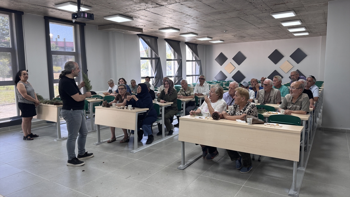 Zonguldak'ta Yaşlılara Akademik Destek: 'Tazelenme Üniversitesi' ile Yeni Bir Başlangıç