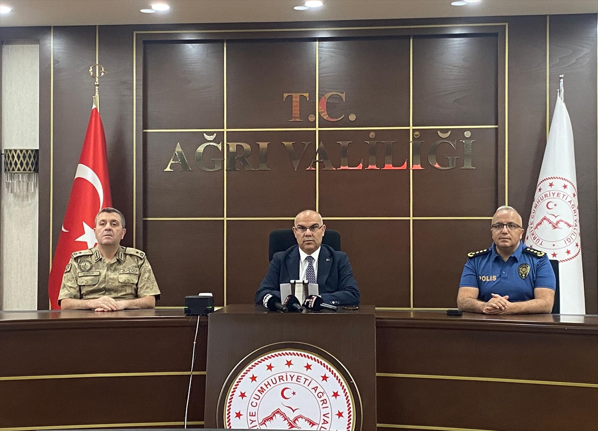 Ağrı'da Sınır Güvenliğinde Başarı Dalgası: Binlerce Göçmen Engellendi