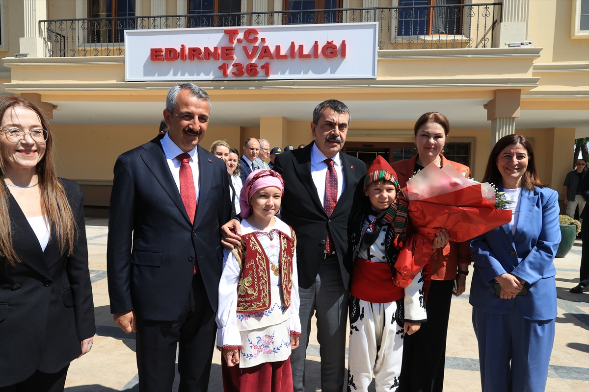 LGS Sonuçları Açıklanıyor: Milli Eğitim Bakanı Tekin'den Önemli Açıklamalar