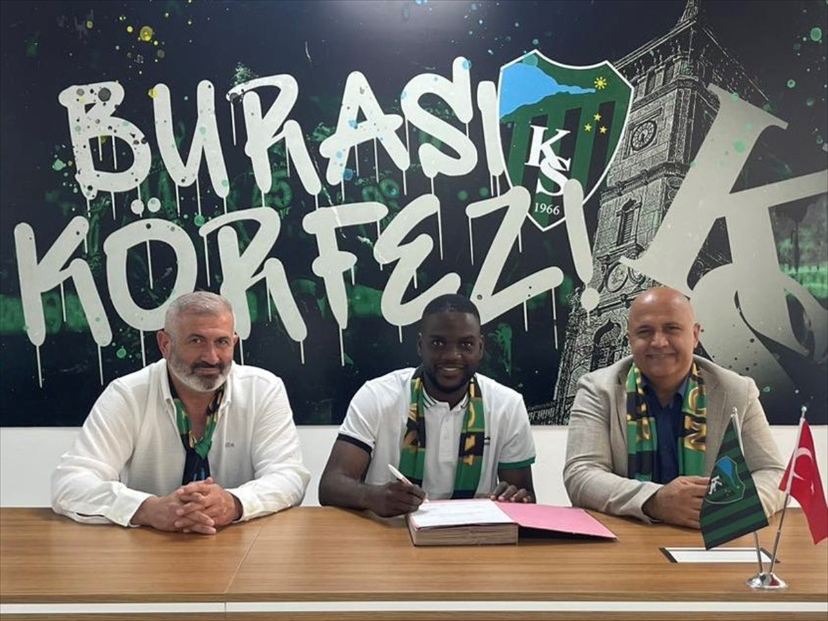Kocaelispor Angolalı Oyuncu Show'u Kadrosuna Kattı