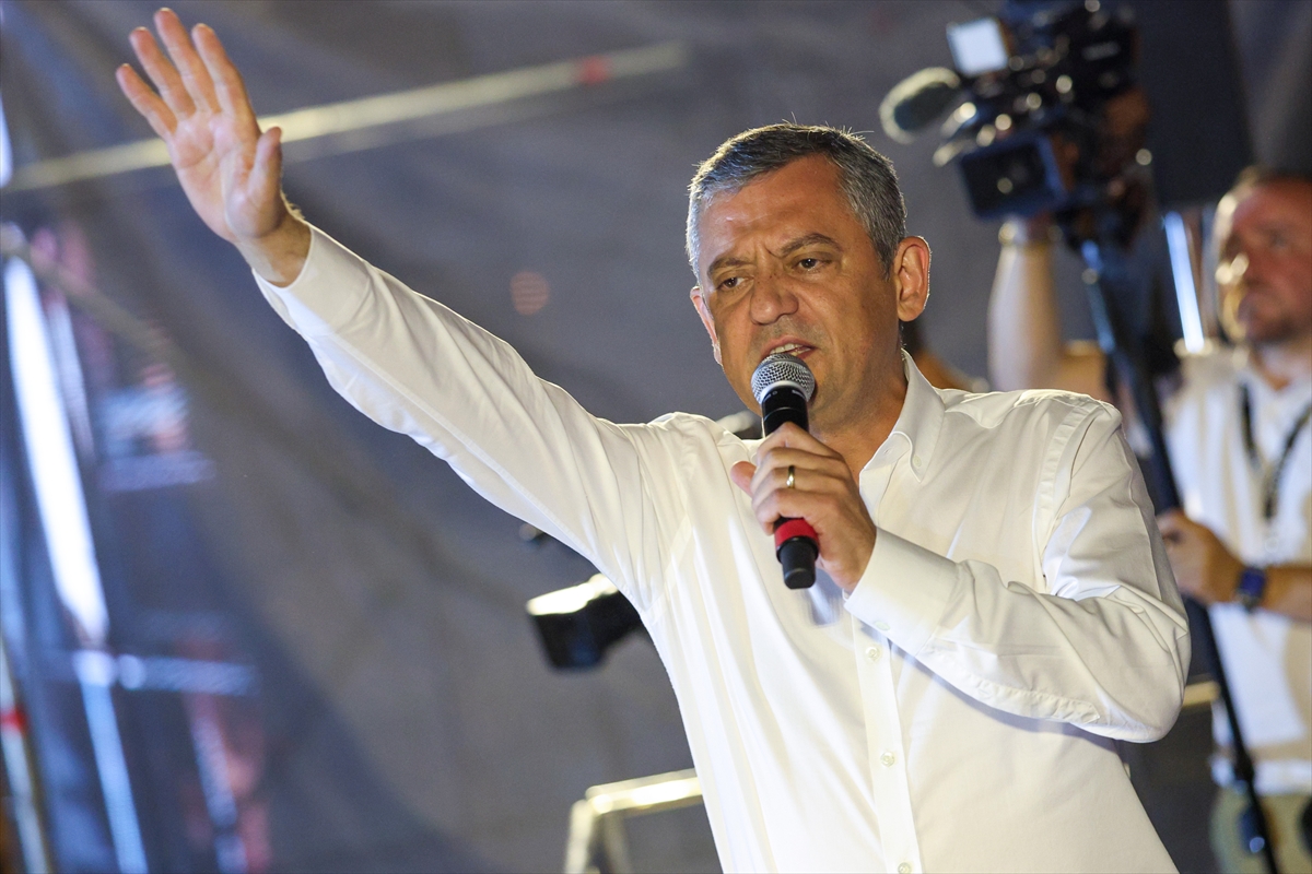 CHP Lideri Özgür Özel Adana Halkıyla Buluştu