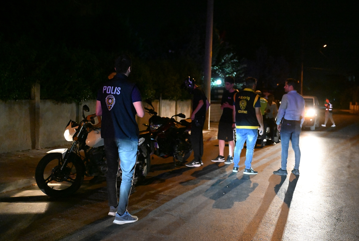 Edirne'de Baş Dönüren Kovalamaca: Alkollü Sürücü Polisten Kaçamadı