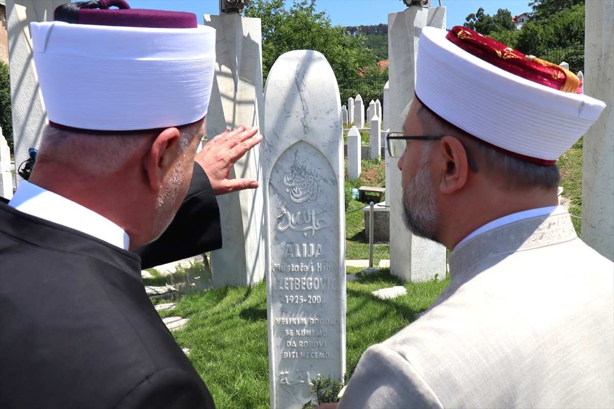 Ali Erbaş'tan Bosna Hersek'te Anlamlı Ziyaretler