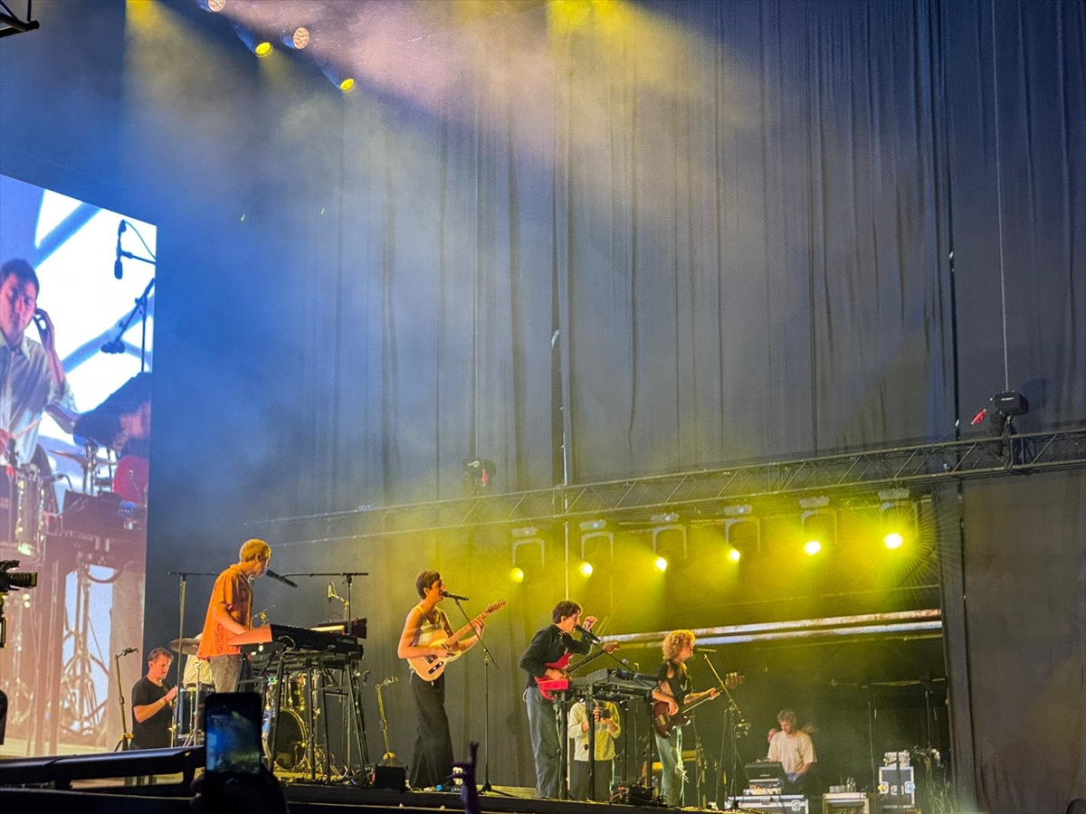 Parcels İstanbul Konserinde Müzikseverleri Büyüledi
