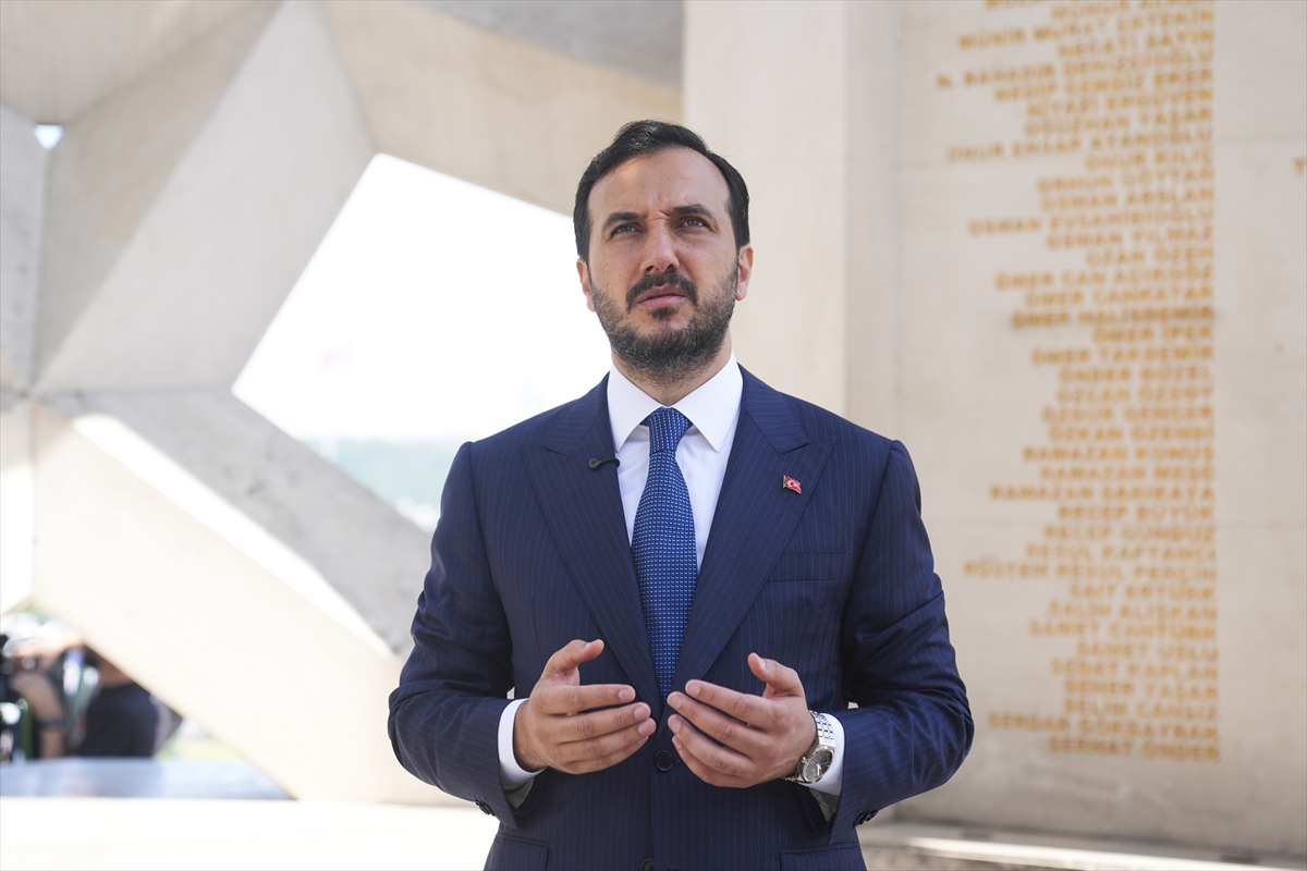 AK Parti İstanbul İl Başkanı Özdemir'den 15 Temmuz Anısına Anlamlı Ziyaret